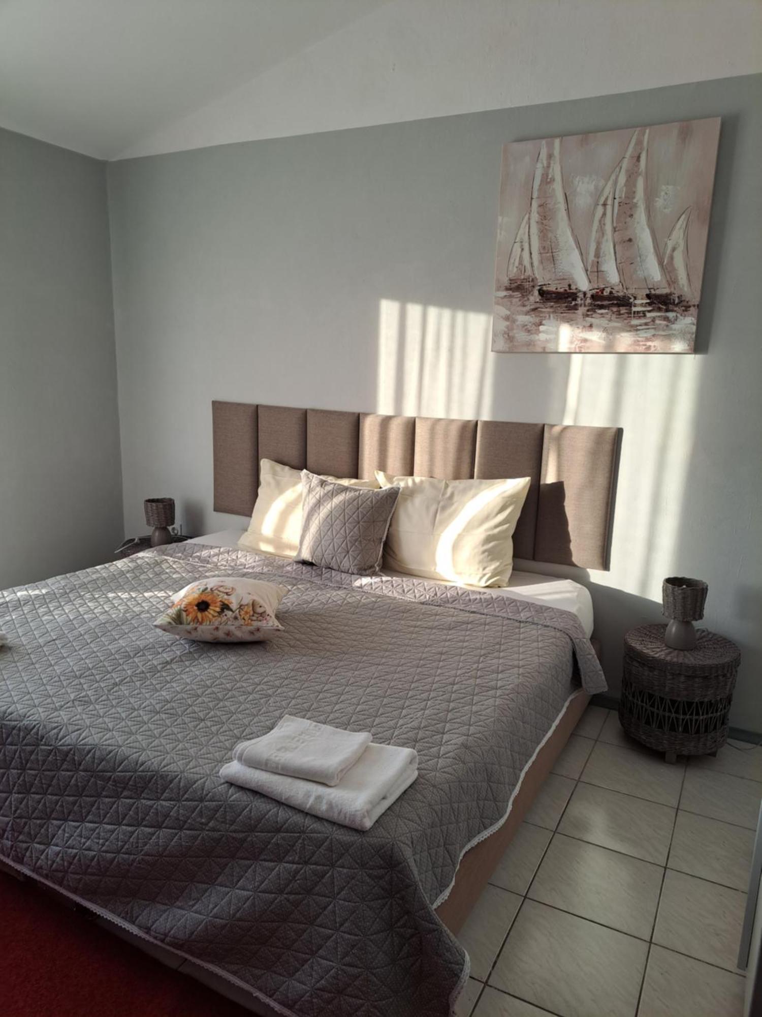 Apartmani Svitlana Sukosan Luaran gambar